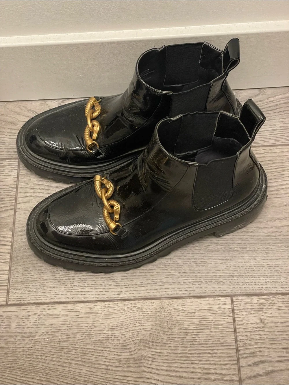 Tory Burch Jessa Patent Leather Chelsea Boots Women’s US 7.5M